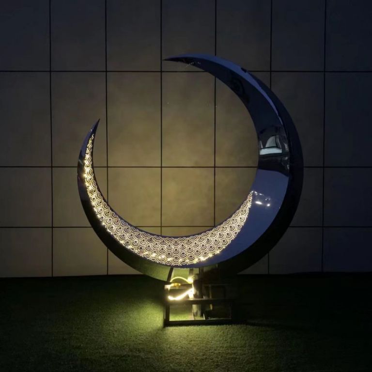 不锈钢半圆月亮雕塑 景观灯光月亮雕塑2